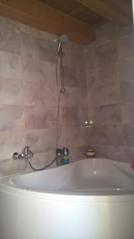 Pongracz Apartman Zirc Exterior foto