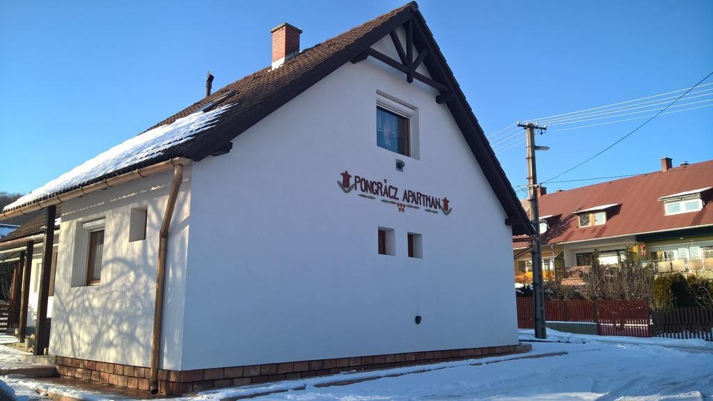 Pongracz Apartman Zirc Exterior foto