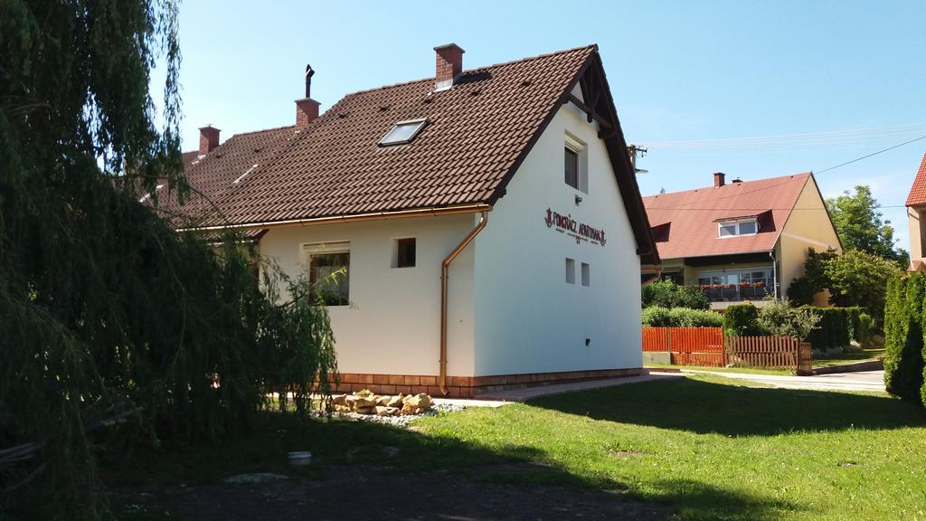 Pongracz Apartman Zirc Exterior foto
