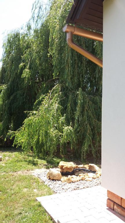 Pongracz Apartman Zirc Exterior foto